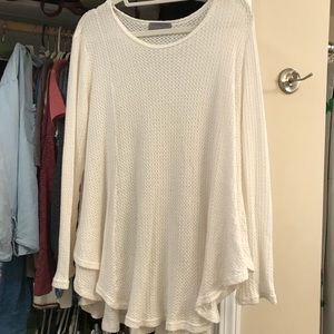 Oversized clean sweater